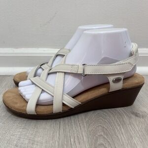 G.H. Bass & Co. White and Brown Wedge Sandals